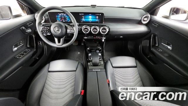 Mercedes-Benz A-Class (W177) A220 Sedan 2020 — фото 7