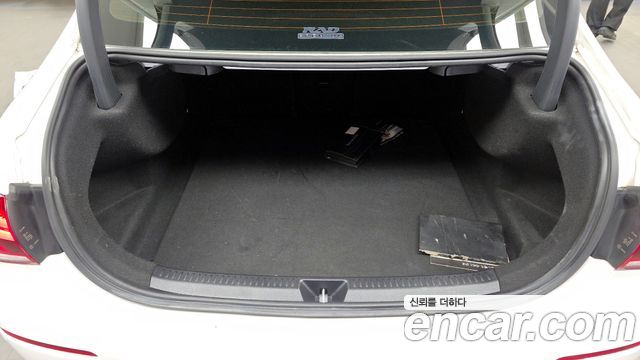 Mercedes-Benz A-Class (W177) A220 Sedan 2020 — фото 20