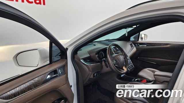 Lincoln MKC 2.0 AWD 2018 — фото 10
