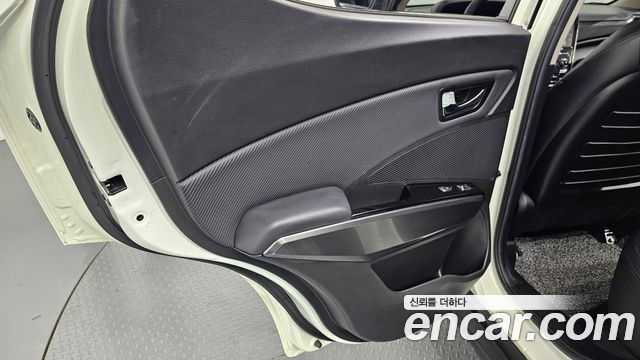 KG Mobility (SsangYong) Very New Tivoli Gasoline 1.5 2WD UPBEAT 2022 — фото 25
