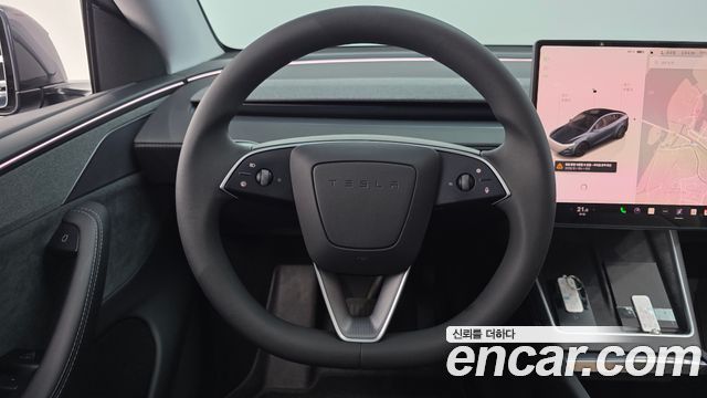 Tesla Model Y Long Range AWD 2025 — фото 15
