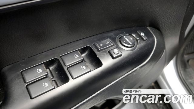 Kia Mohave Diesel 3.0 4WD VIP 2018 — фото 27