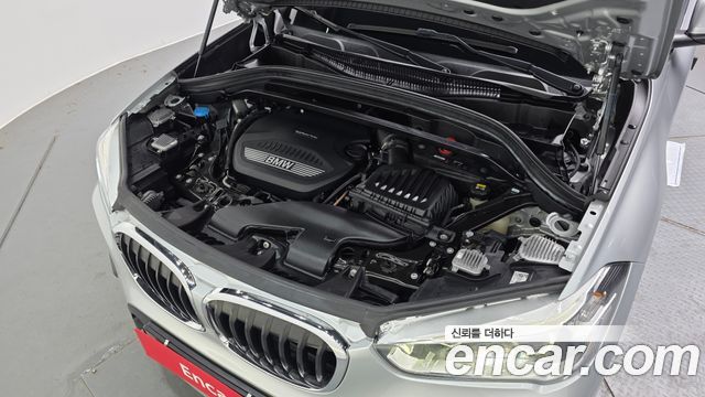 BMW X1 (F48) xDrive 18d Joy 2018 — фото 6