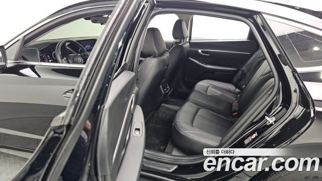 Hyundai Sonata (DN8) 2.0 LPG(rental car) Style 2023 — фото 13