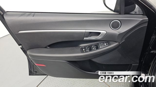 Hyundai Sonata (DN8) 2.0 LPG(rental car) Style 2023 — фото 24
