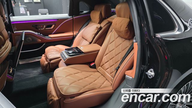 Mercedes-Benz S-Class (W223) Maybach S680 4MATIC 2023 — фото 32