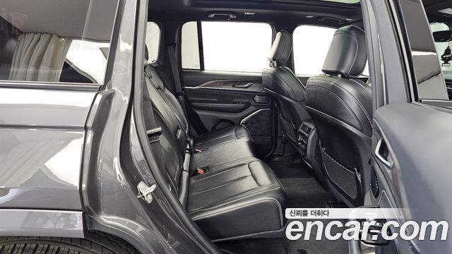 Jeep Grand Cherokee (WL) 3.6 Overland 2023 — фото 12