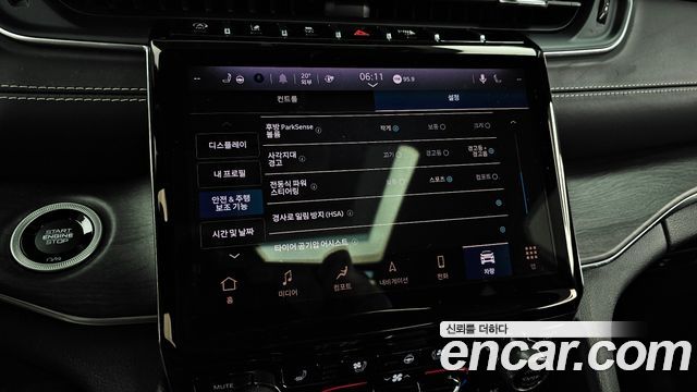 Jeep Grand Cherokee (WL) 3.6 Overland 2023 — фото 16