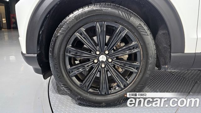 Ford Explorer (VI) 2.3 LimIted 4WD 2020 — фото 5