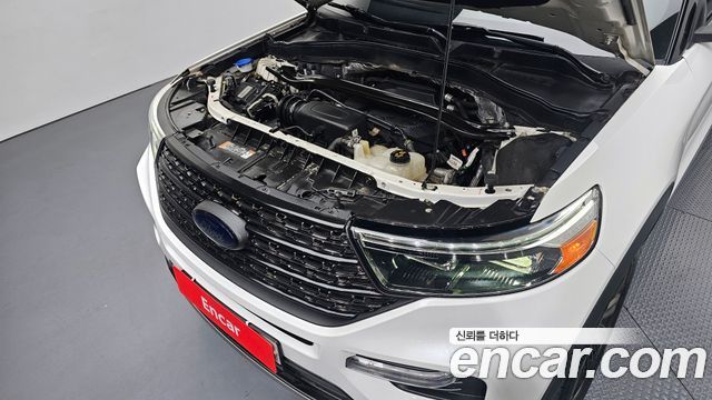Ford Explorer (VI) 2.3 LimIted 4WD 2020 — фото 6