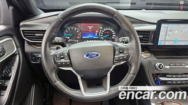 Ford Explorer (VI) 2.3 LimIted 4WD 2020 — фото 13