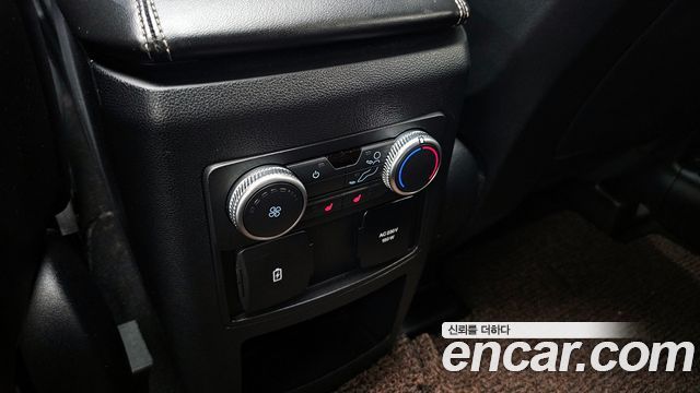 Ford Explorer (VI) 2.3 LimIted 4WD 2020 — фото 18
