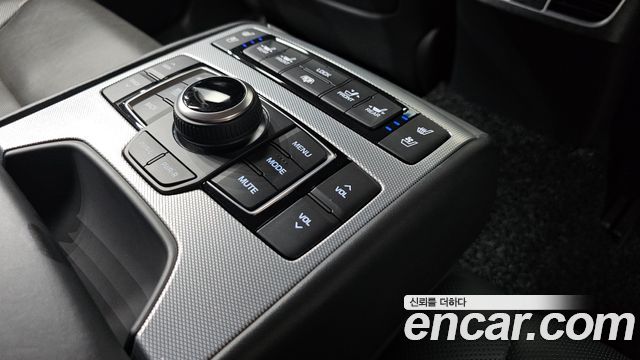 Genesis G80 3.3 GDI AWD Prestige 2018 — фото 18