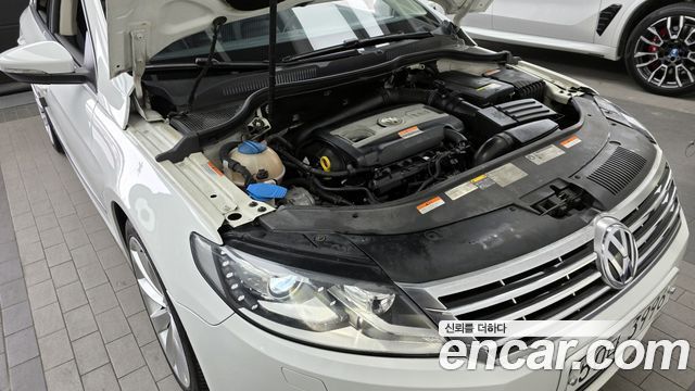 Volkswagen CC 2.0 TSI 2015 — фото 6