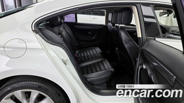 Volkswagen CC 2.0 TSI 2015 — фото 12