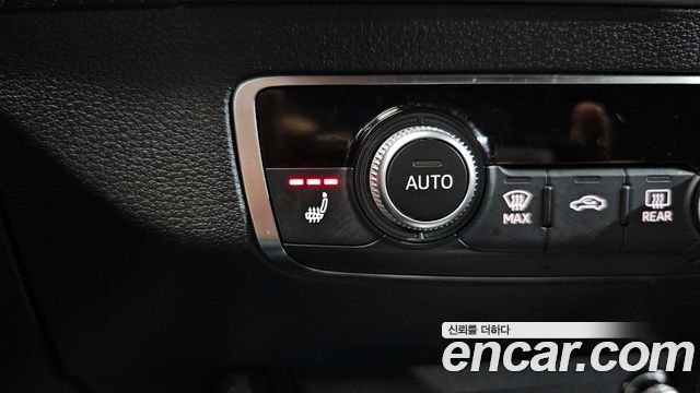 Audi Q2 35 TDI Premium 2023 — фото 29