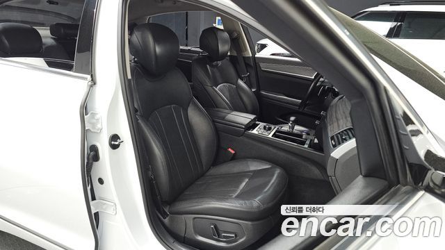 Genesis G80 3.3 GDI AWD Premium Luxury 2017 — фото 11