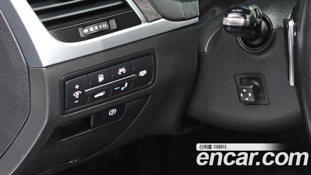 Genesis G80 3.3 GDI AWD Premium Luxury 2017 — фото 14