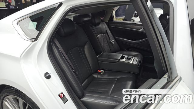 Genesis G80 3.3 GDI AWD Premium Luxury 2017 — фото 26