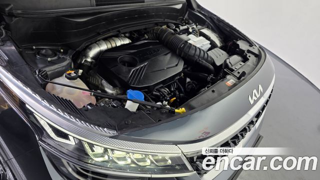 Kia Seltos Gasoline 1.6 Turbo 4WD Gravity 2023 — фото 6