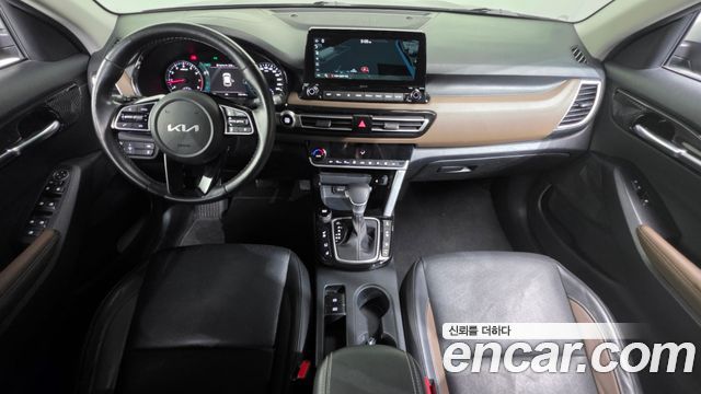 Kia Seltos Gasoline 1.6 Turbo 4WD Gravity 2023 — фото 7
