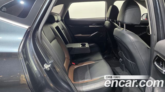 Kia Seltos Gasoline 1.6 Turbo 4WD Gravity 2023 — фото 12
