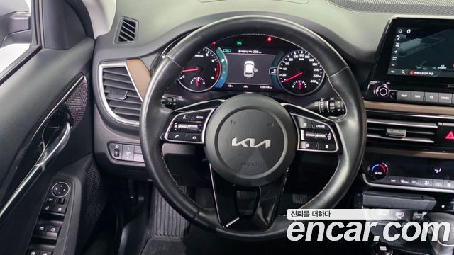 Kia Seltos Gasoline 1.6 Turbo 4WD Gravity 2023 — фото 13