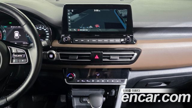 Kia Seltos Gasoline 1.6 Turbo 4WD Gravity 2023 — фото 14