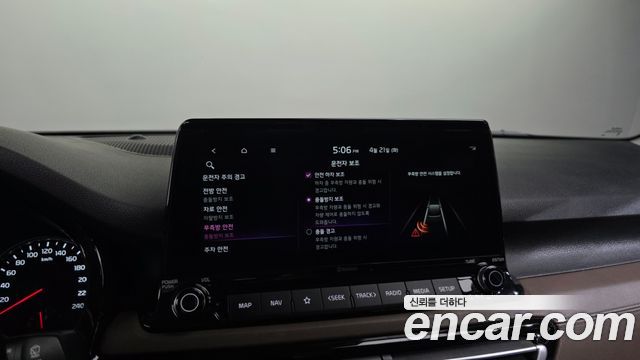 Kia Seltos Gasoline 1.6 Turbo 4WD Gravity 2023 — фото 16
