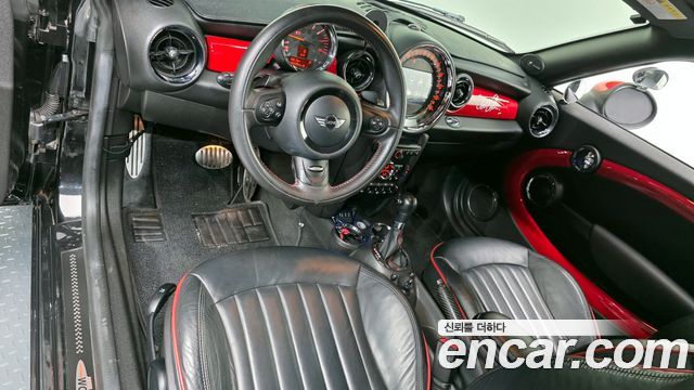 MINI Cooper S Coupe JCW 2014 — фото 7
