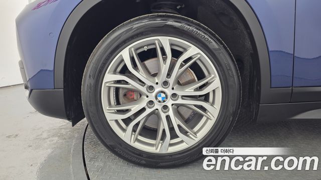 BMW X1 (F48) xDrive 20d Joy 2018 — фото 5