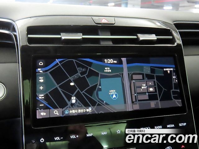 Hyundai Tucson (NX4) Gasoline 1.6 Turbo 2WD Inspiration 2022 — фото 17