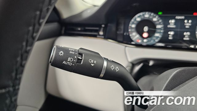 Land Rover Range Rover Evoque (II) P250 S 2025 — фото 38