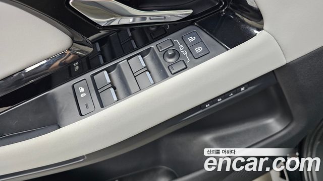 Land Rover Range Rover Evoque (II) P250 S 2025 — фото 40