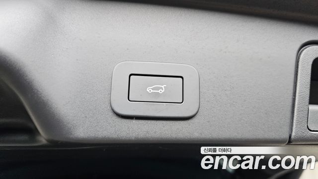 Land Rover Range Rover Evoque (II) P250 S 2025 — фото 41