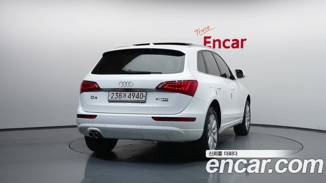 Audi Q5 2.0 TDI Quattro Dynamic 8R 2012 — фото 4