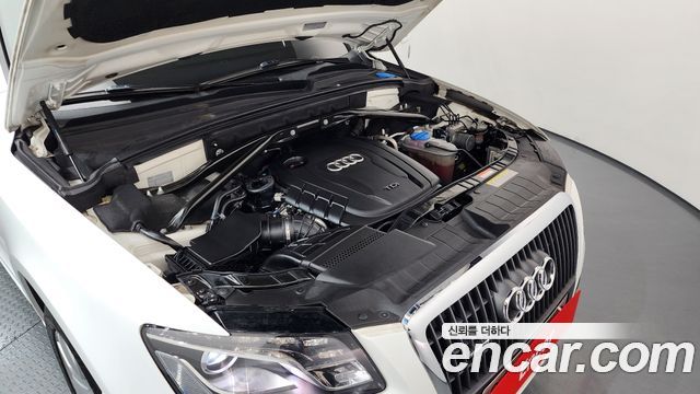 Audi Q5 2.0 TDI Quattro Dynamic 8R 2012 — фото 6