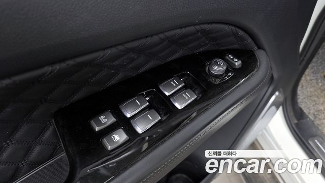 KG Mobility (SsangYong) Rexton Diesel 2.2 4WD Prestige 2023 — фото 39