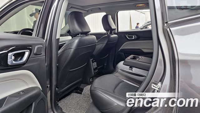 Jeep Compass (II) 2.4 Limitied AWD 2022 — фото 32