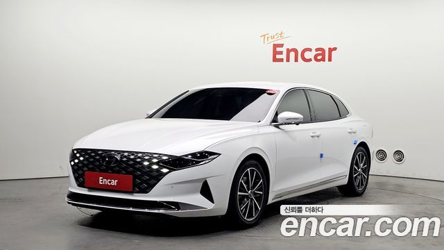Hyundai Grandeur (IG) 2.5 Le Blanc