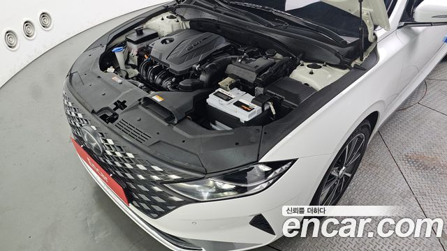Hyundai Grandeur (IG) 2.5 Le Blanc 2023 — фото 6