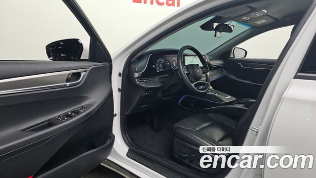Hyundai Grandeur (IG) 2.5 Le Blanc 2023 — фото 10