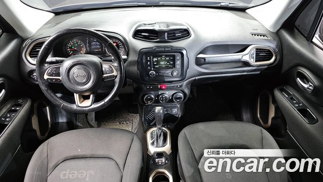 Jeep Renegade 2.4 Longitude 2017 — фото 7