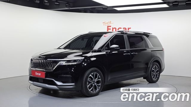 Kia Carnival (IV) Gasoline 9-Seater Prestige 2023 — фото 1