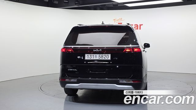 Kia Carnival (IV) Gasoline 9-Seater Prestige 2023 — фото 4