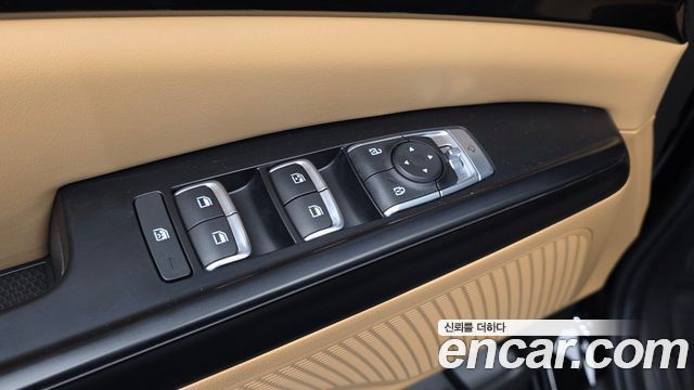 Kia Carnival (IV) Gasoline 9-Seater Prestige 2023 — фото 27