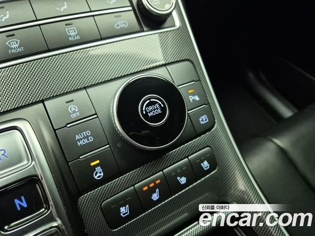 Hyundai Santa Fe Diesel 2.2 2WD Premium 2021 — фото 16