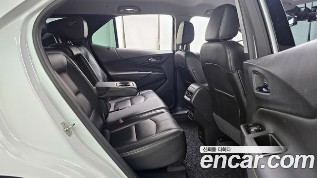 Chevrolet Next Equinox 2WD Premier 2022 — фото 11