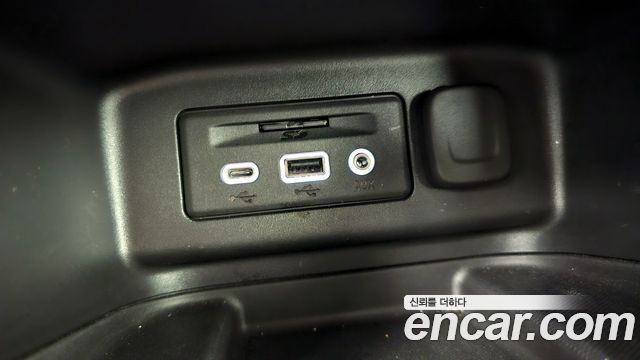 Chevrolet Next Equinox 2WD Premier 2022 — фото 13