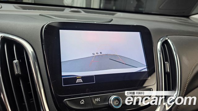 Chevrolet Next Equinox 2WD Premier 2022 — фото 16